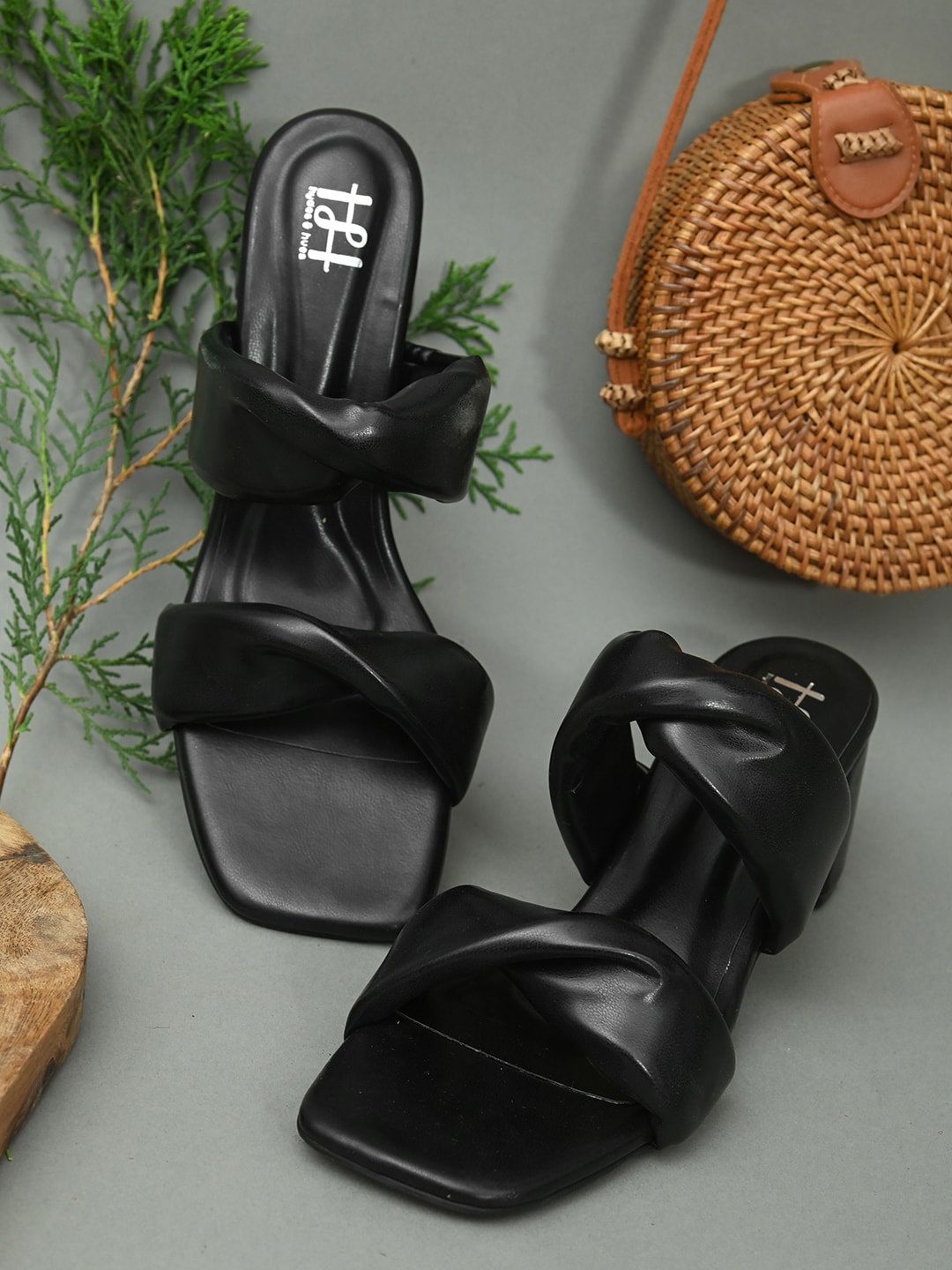 

Hydes N Hues Twisted Open Toe Block Heels, Black