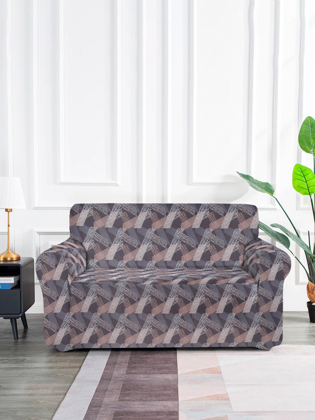 

MULTITEX Grey & White Geometric Printed Elasticated 2-Seater Sofa Cover