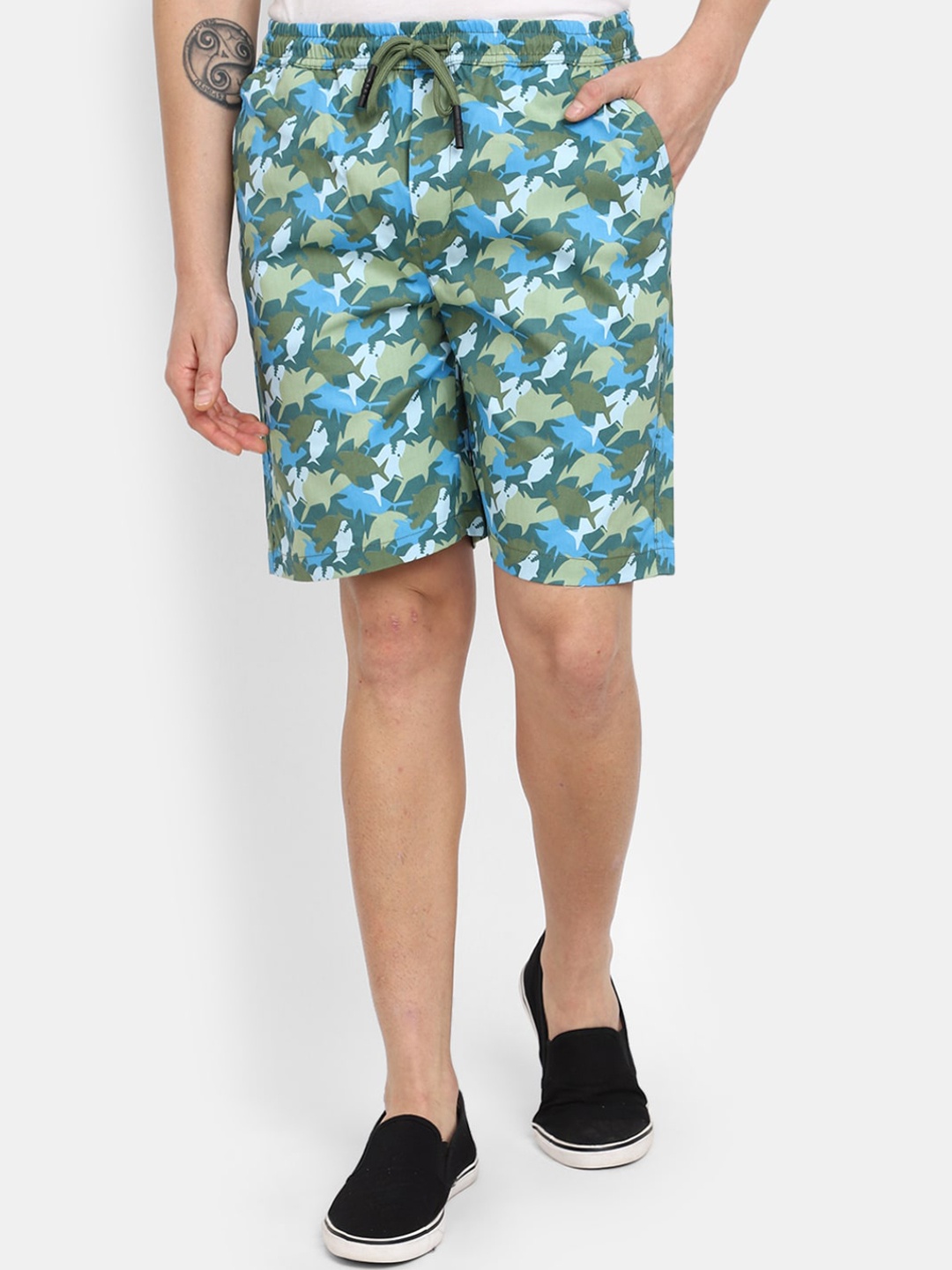 

V-Mart Men Mid-Rise Abstract Printed Cotton Shorts, Green