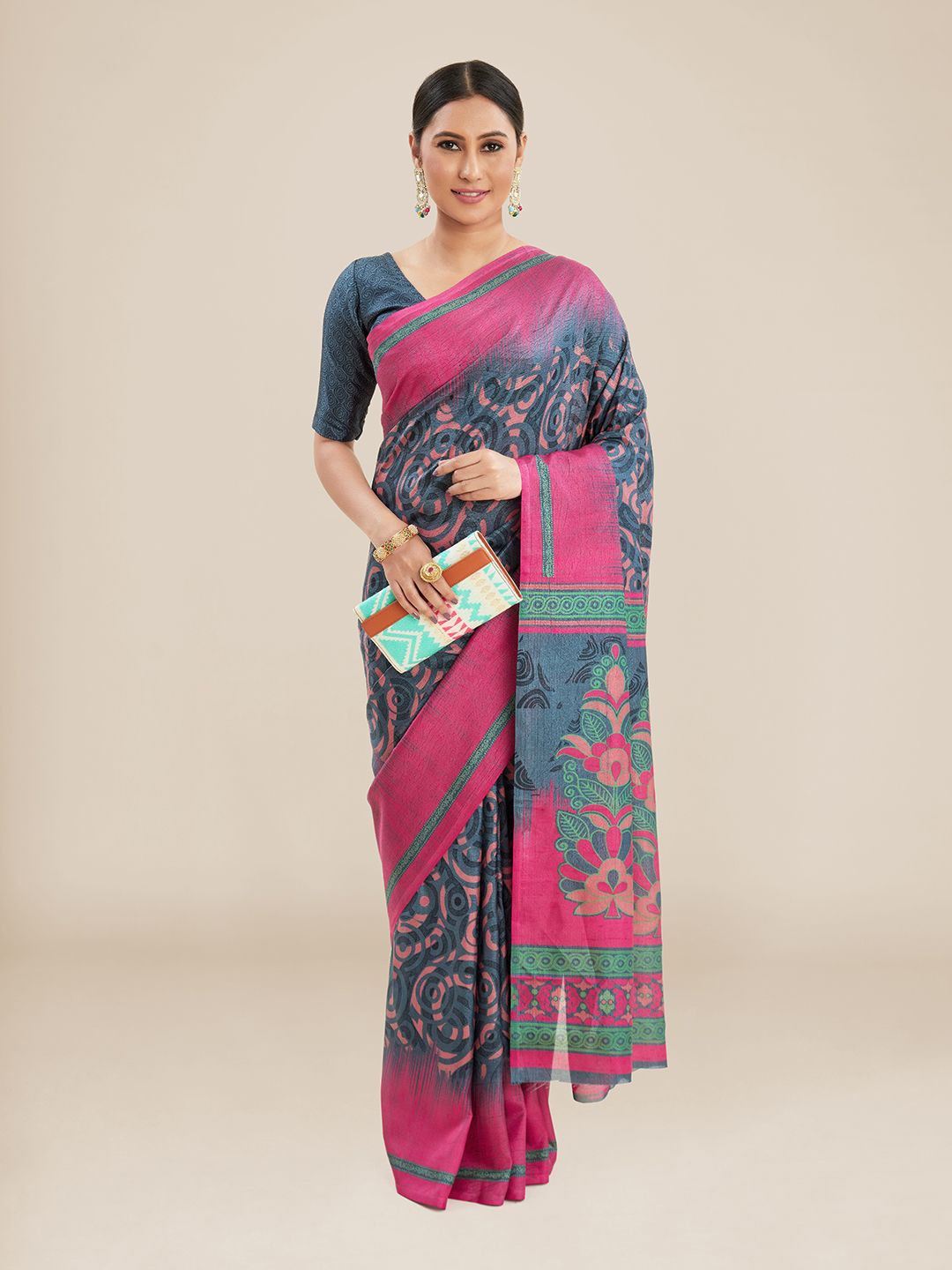 

Kalyan Silks Ethnic Motifs Printed Saree, Navy blue