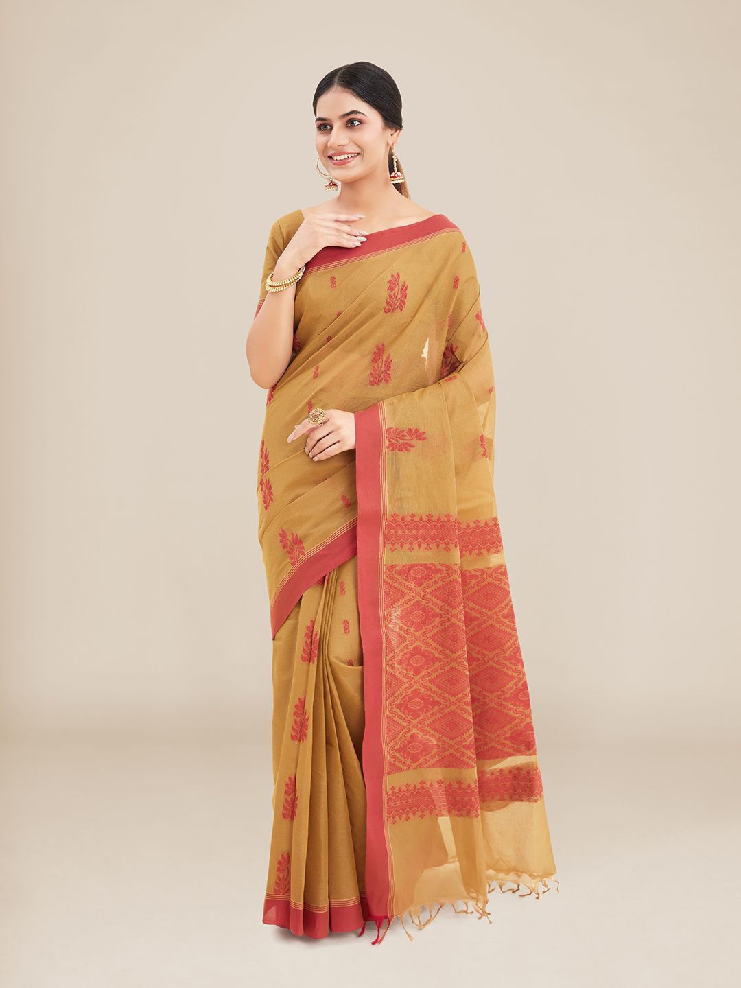 

Kalyan Silks Floral Woven Design Saree, Khaki