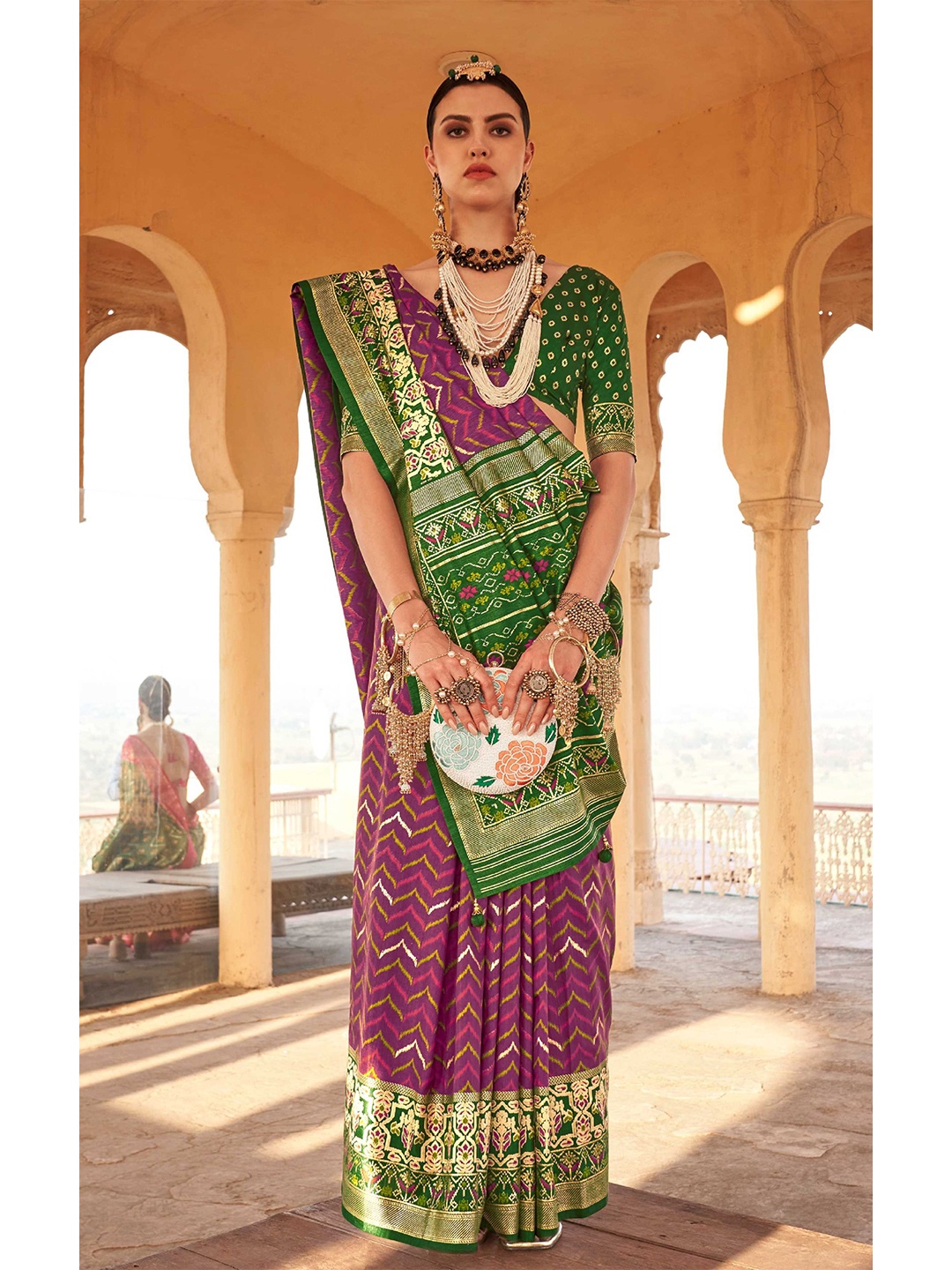 

Mitera Ethnic Motif Silk Blend Patola Saree With Blouse Piece, Purple