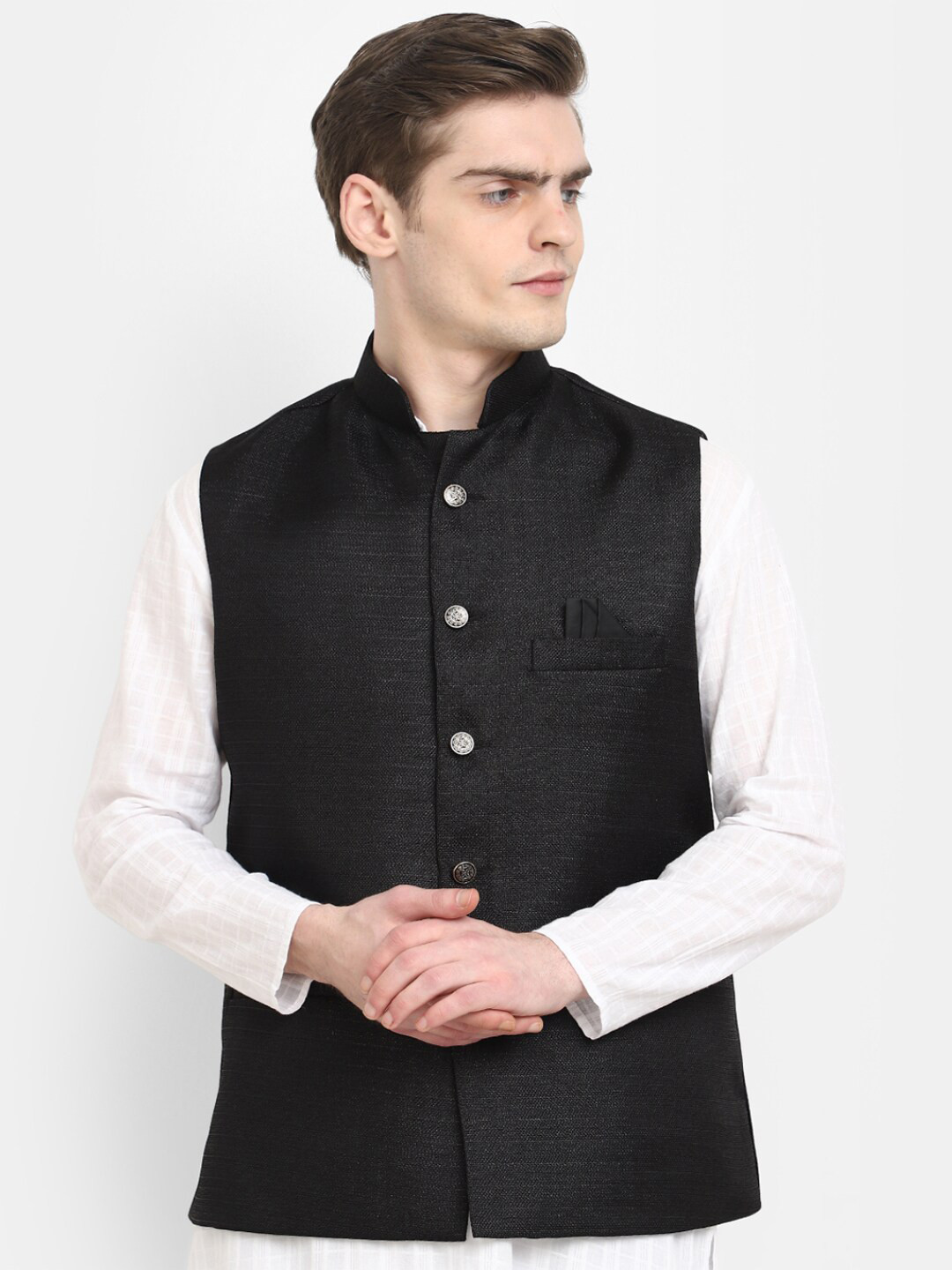 

V-Mart Men Black Crop Tailored Jacket with Embroidered