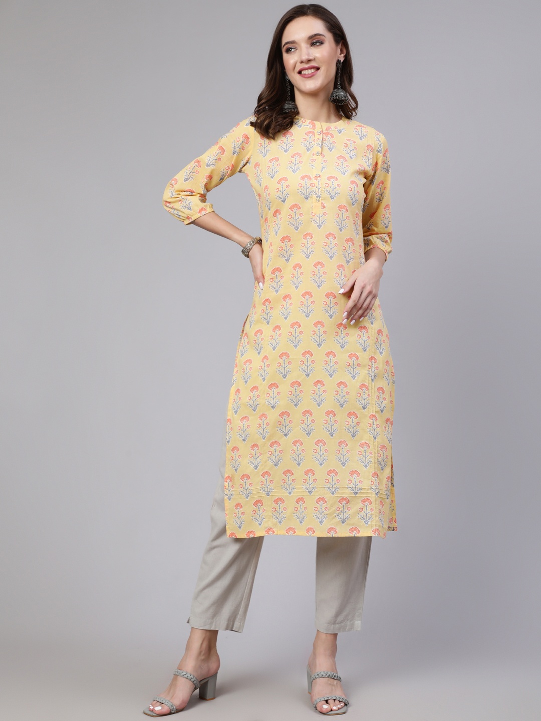 

Nayo Women Yellow Floral Printed Cotton Thread Work Kurta