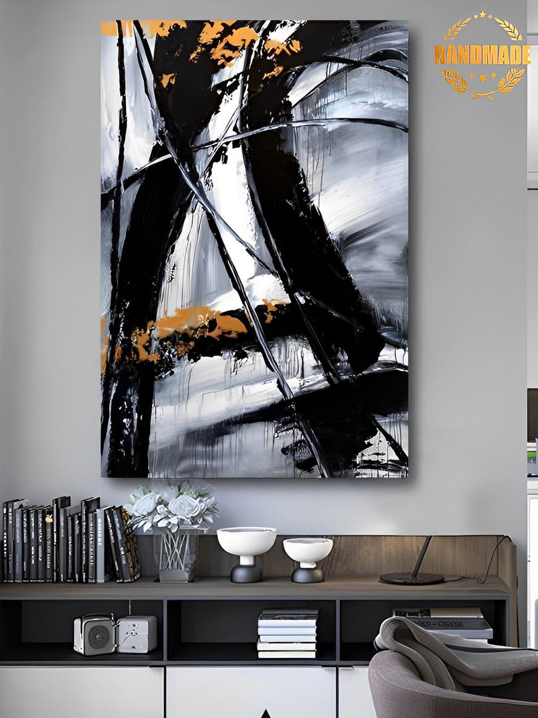 

THE HANDMADE FLAIR Black & White Abstract Painting Framed Wall Art
