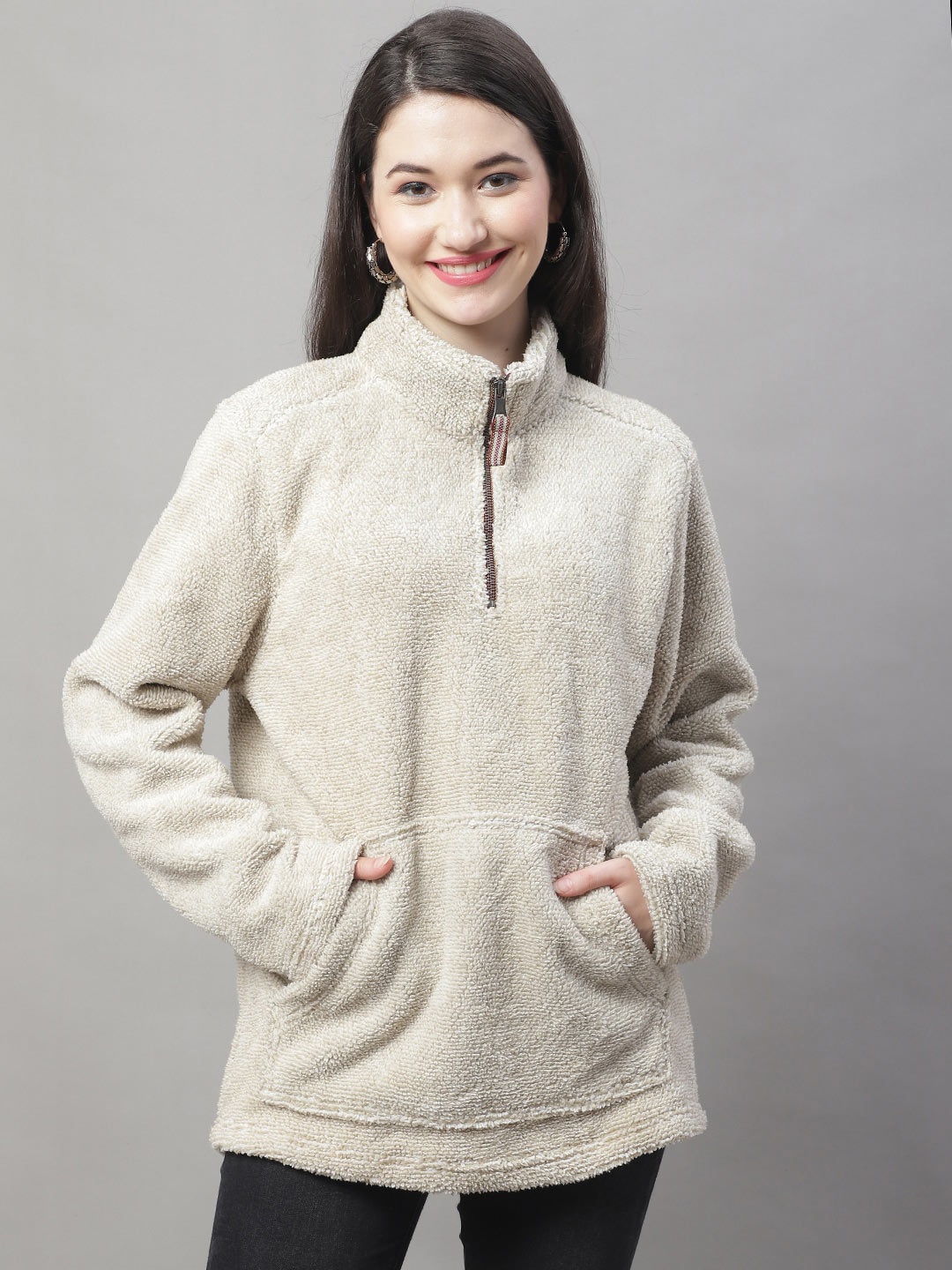 

NoBarr Mock Collar Long Sleeves Sweatshirt, Cream