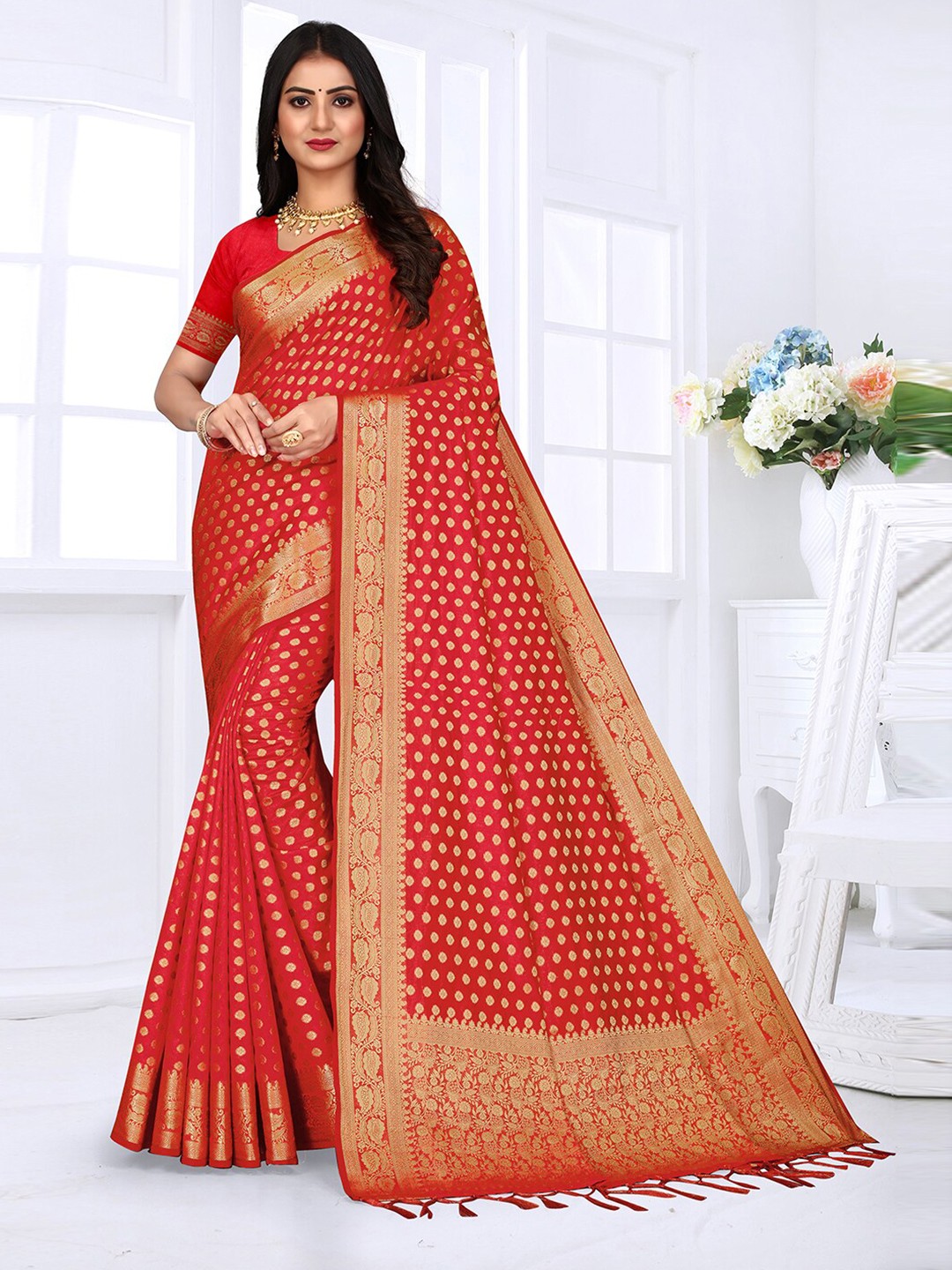 

Pisara Woven Design Zari Silk Cotton Banarasi Saree, Red