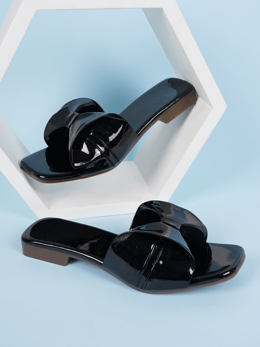 

SAPATOS Open Toe Flats With Bows, Black