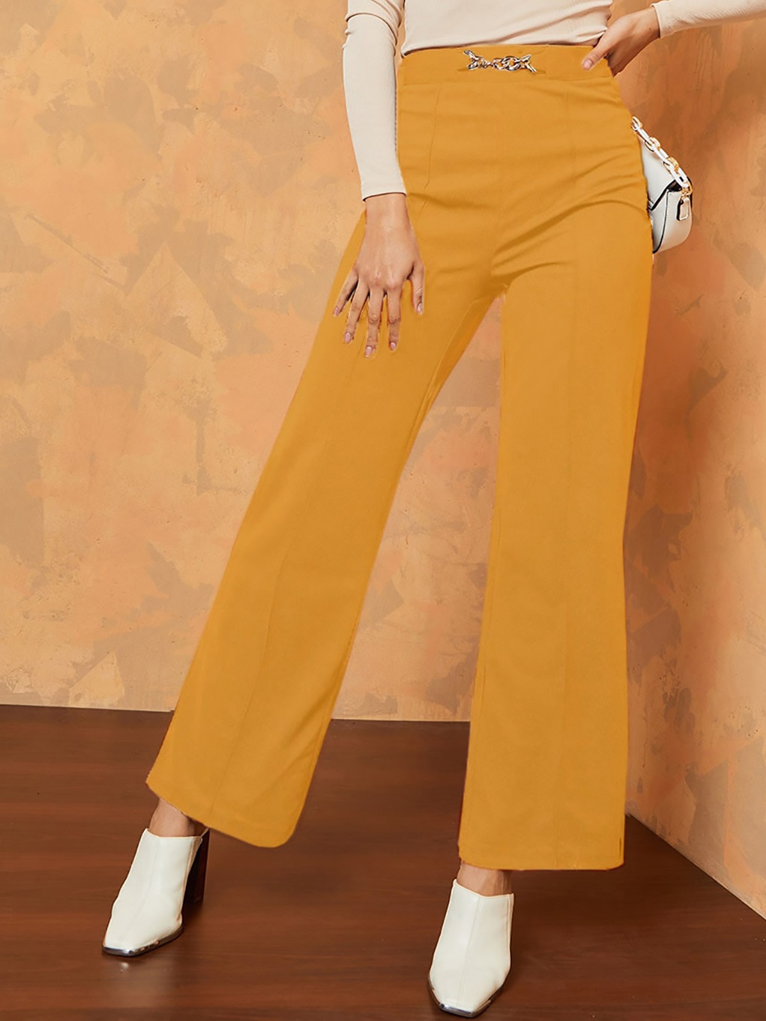 

LEE TEX Women Relaxed Straight Leg High-Rise Parallel Trousers, Yellow