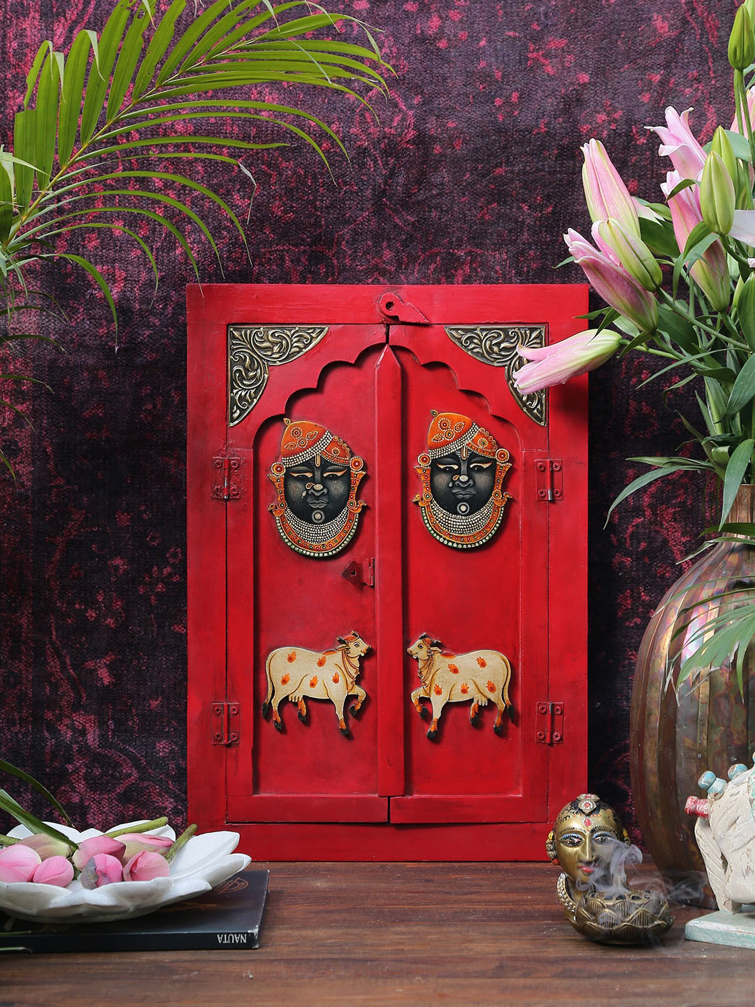 

Amoliconcepts Revive Red SrinathJi Double Door Nandis Wooden Wall Decor With Mirror