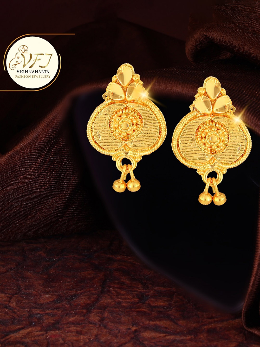 

Vighnaharta Gold Plated Contemporary Stud Earrings