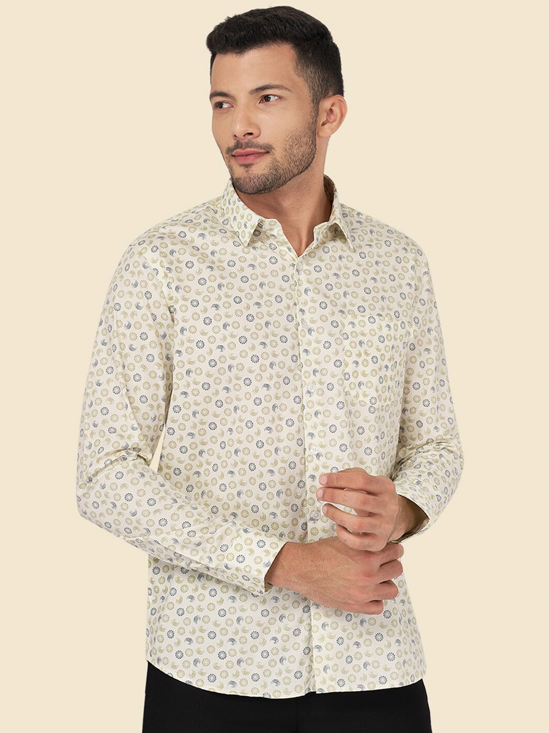 

YU by Pantaloons Slim Fit Conversational Printed Cotton Casual Shirt, White