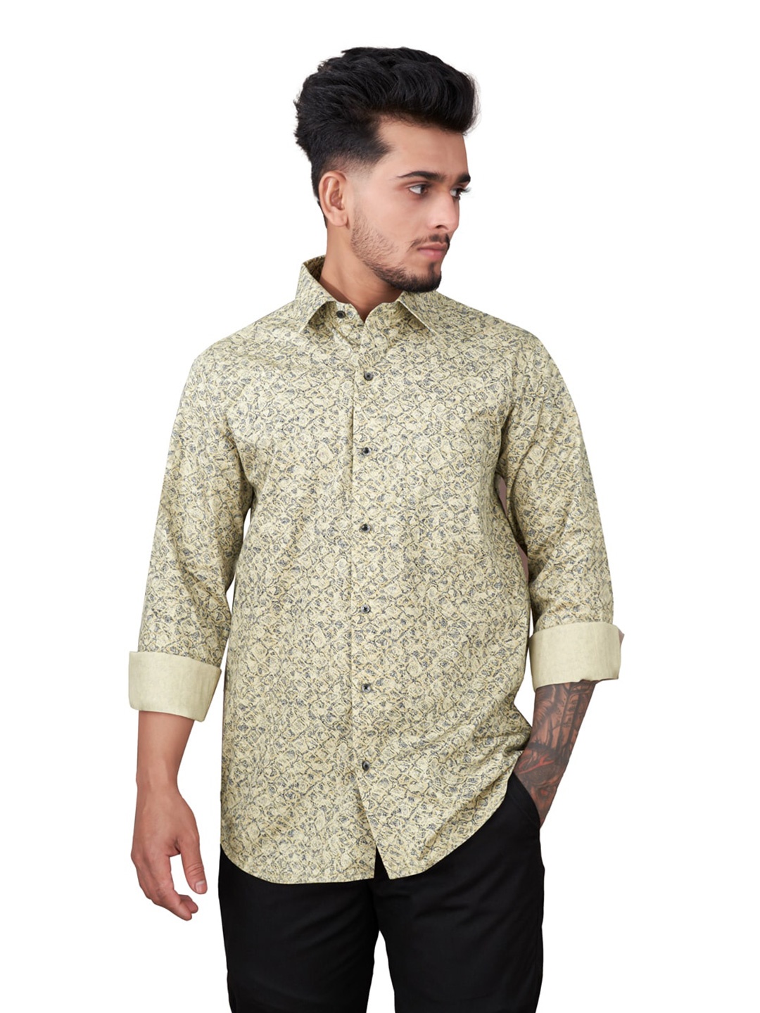 

FRENCH CROWN Standard Fit Abstract Printed Twill Cotton Casual Shirt, Cream