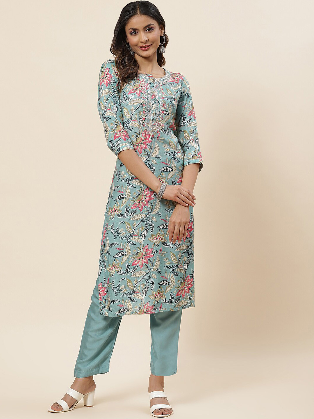 

Meena Bazaar Floral Printed Zari Kurta with Trousers, Sea green