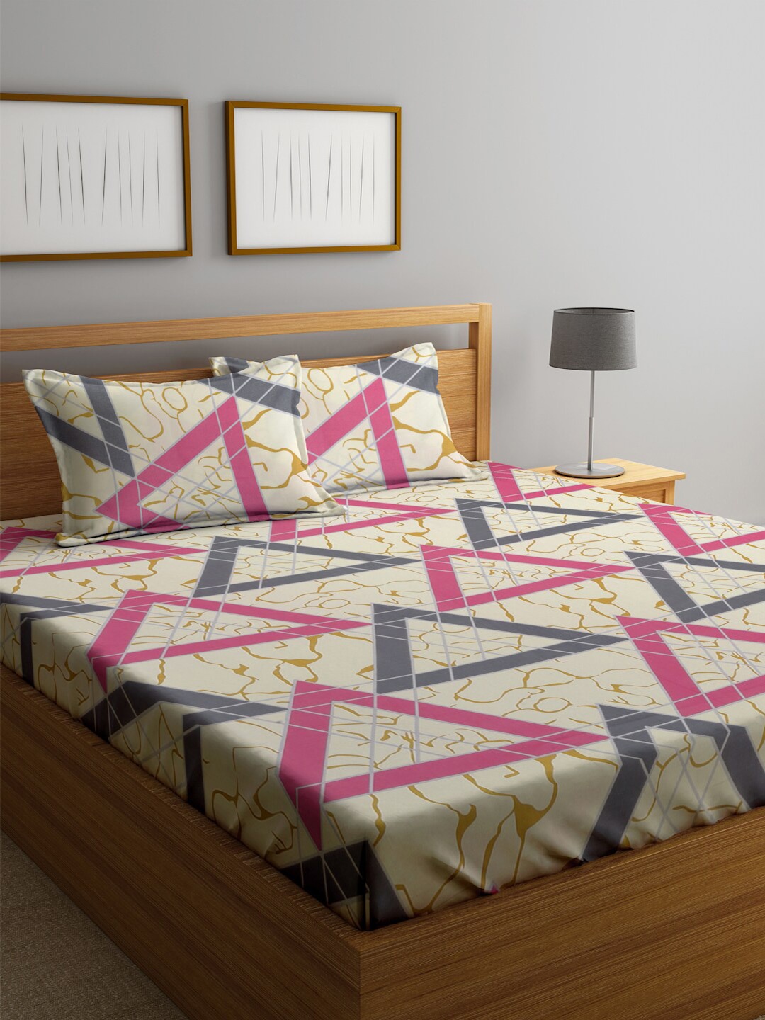 

KLOTTHE Cream & Pink Printed Fitted 300TC Double King Bedsheet With 2 Pillow Covers