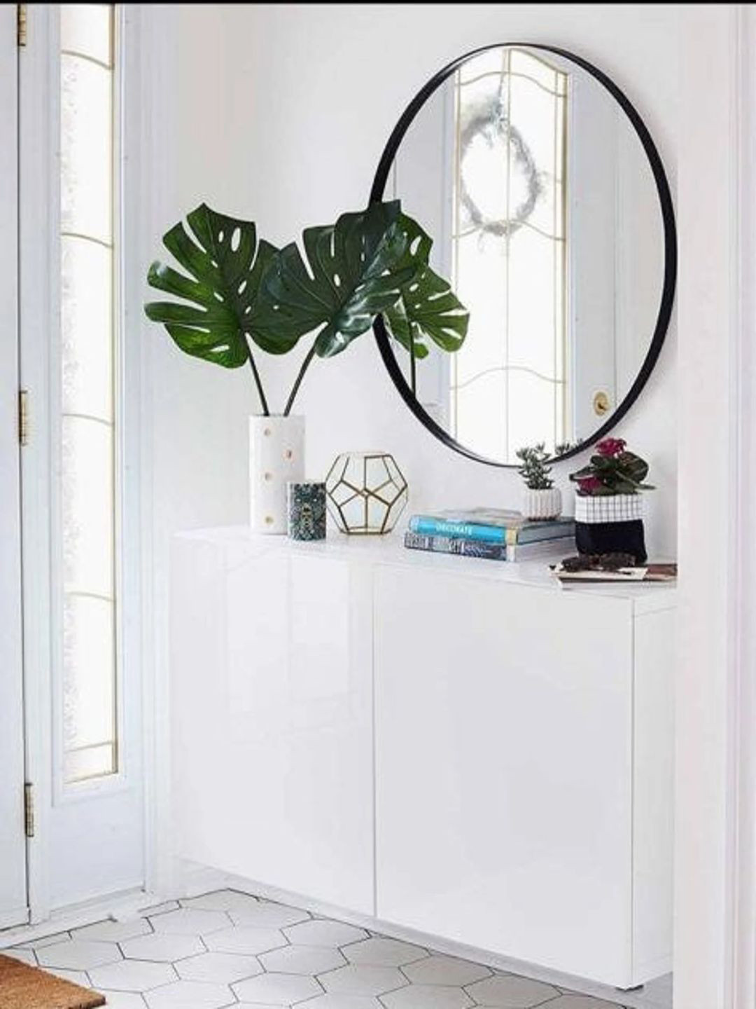 

THE HANDMADE FLAIR Black Round Shaped MDF Wall Mirror