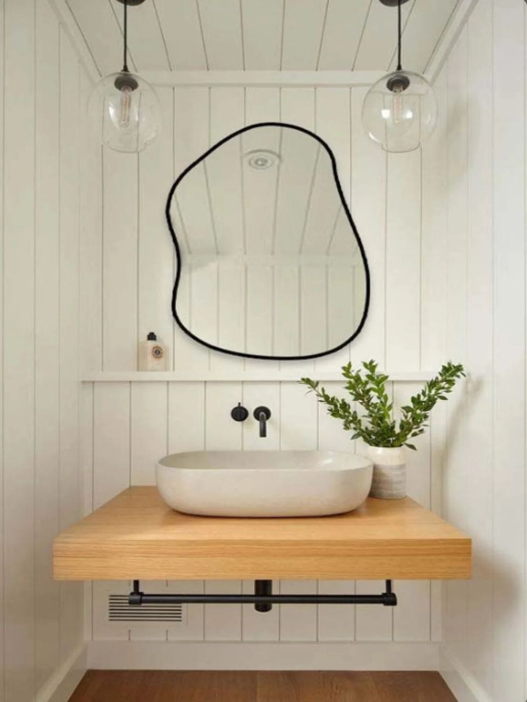 

THE HANDMADE FLAIR Black Decorative Wall Mirror
