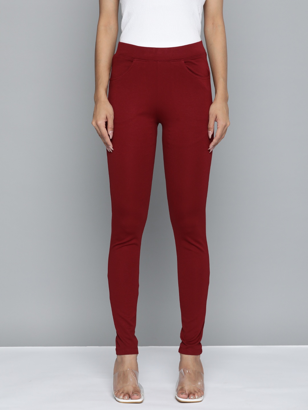 

HERE&NOW Women Mid-Rise Slim-Fit Strechable Treggings, Red