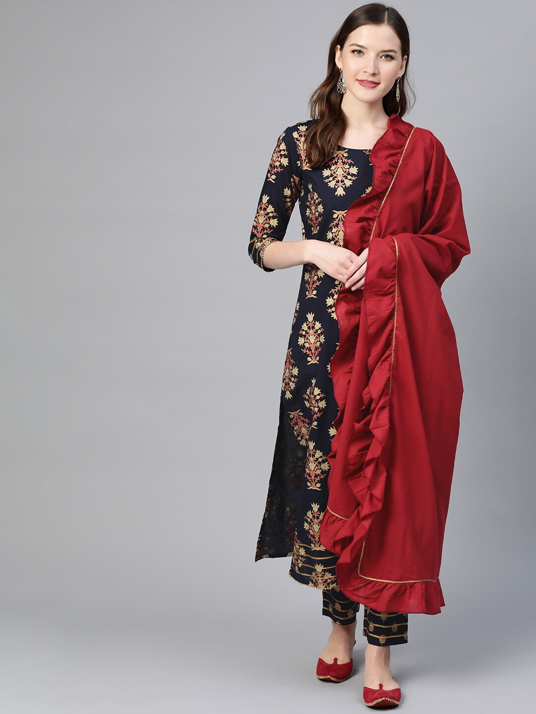 

Idalia Floral Printed Gotta Patti Pure Cotton Kurta with Trousers & Dupatta, Navy blue