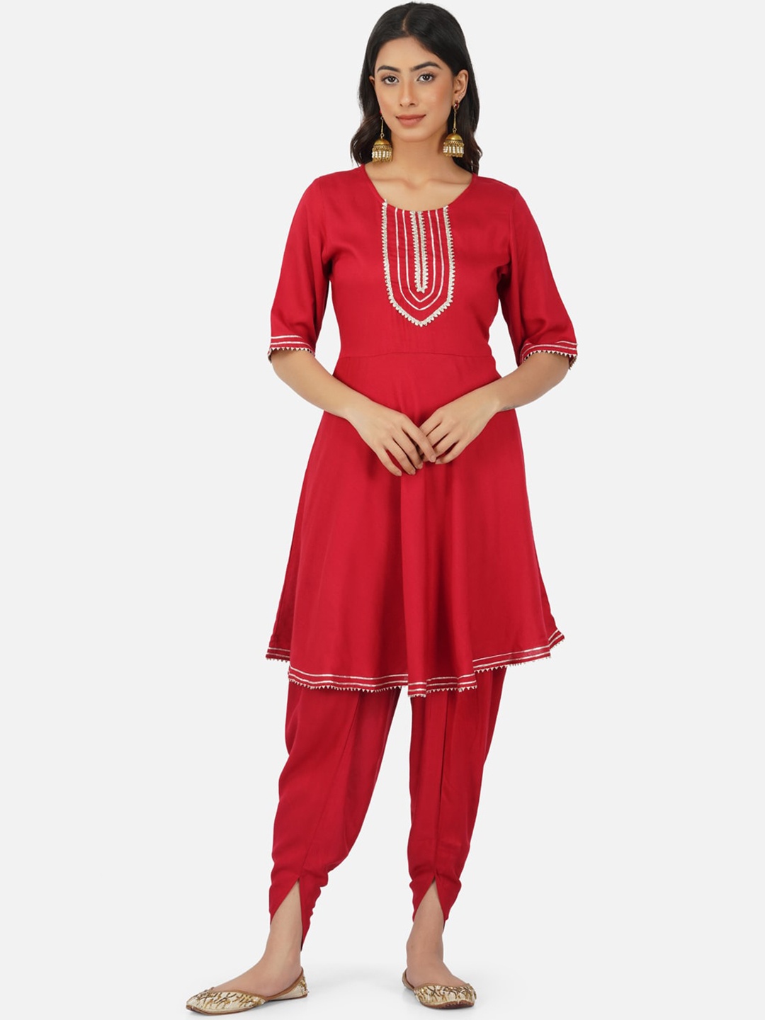 

METRO-FASHION Gotta Patti A-Line Kurta with Dhoti Pants, Red