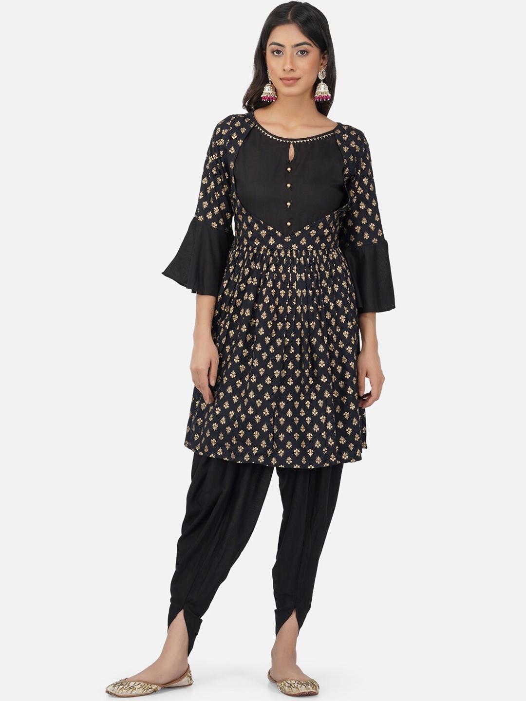 

METRO-FASHION Ethnic Motifs Printed Gotta Patti A-Line Kurta with Dhoti Pants & Dupatta, Black