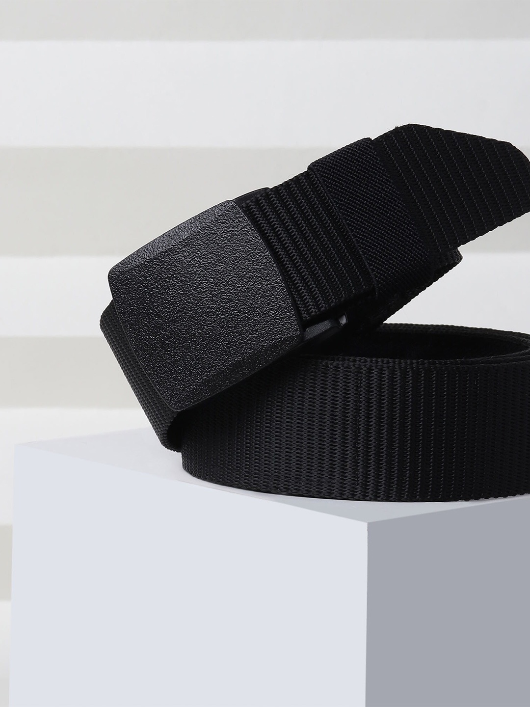 

Roadster Men Black Braided Canvas Belt