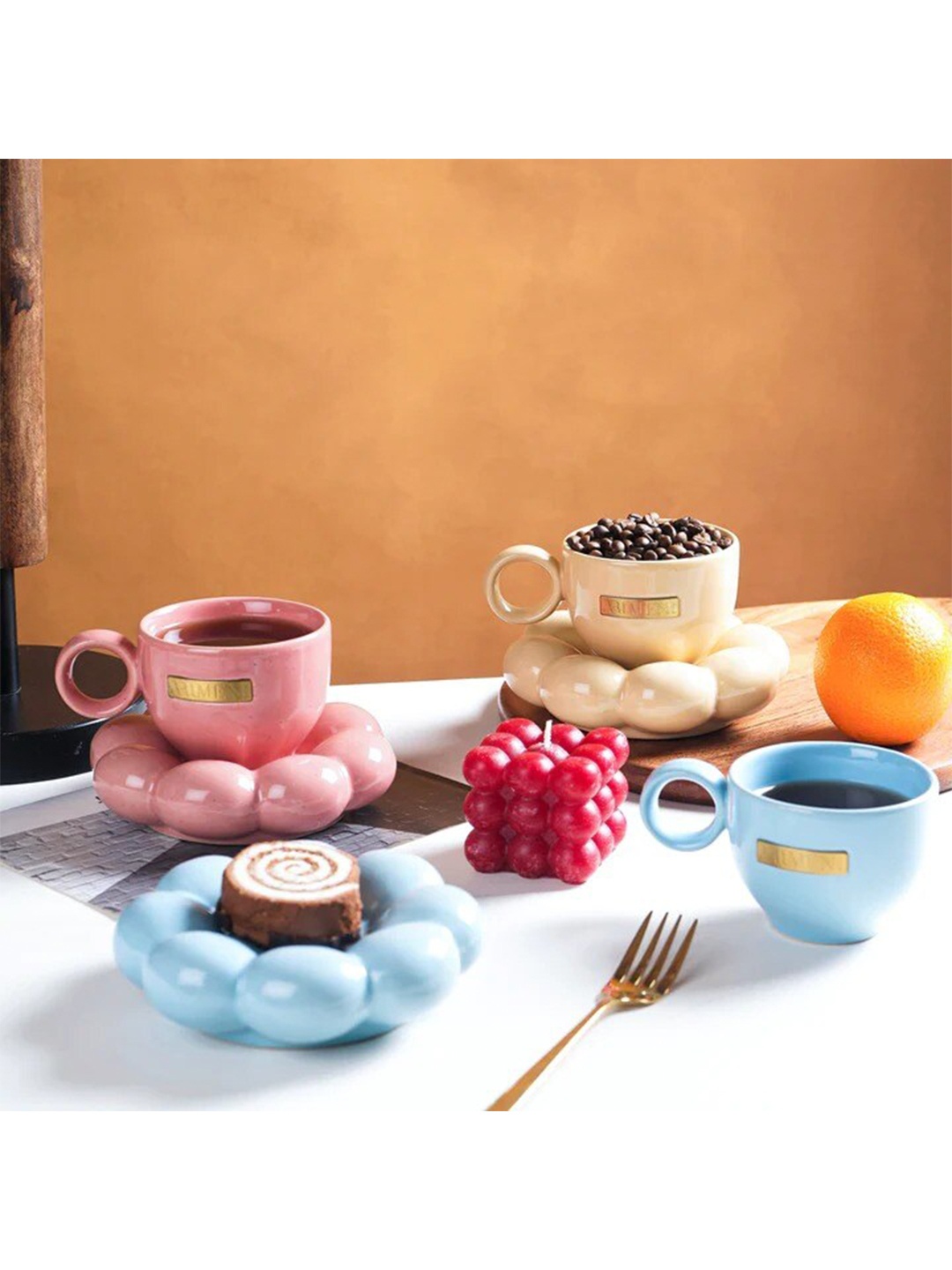 

THE ARTMENT Sunflower Bloom Blue 2 Pieces Ceramic Glossy Cups & Saucers 250 ml Each