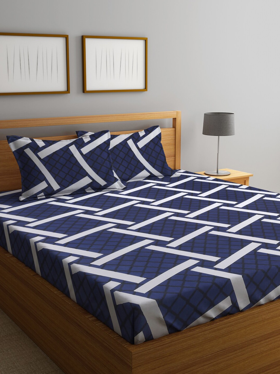 

KLOTTHE Blue & White Geometric Printed 300 TC King Bedsheet With 2 Pillow Covers