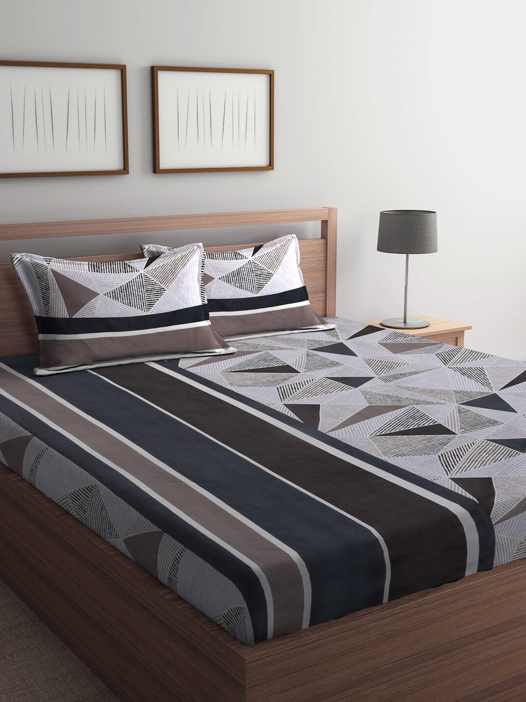 KLOTTHE Brown & Blue Geometric Printed 300 TC King Bedsheet With 2 Pillow Covers