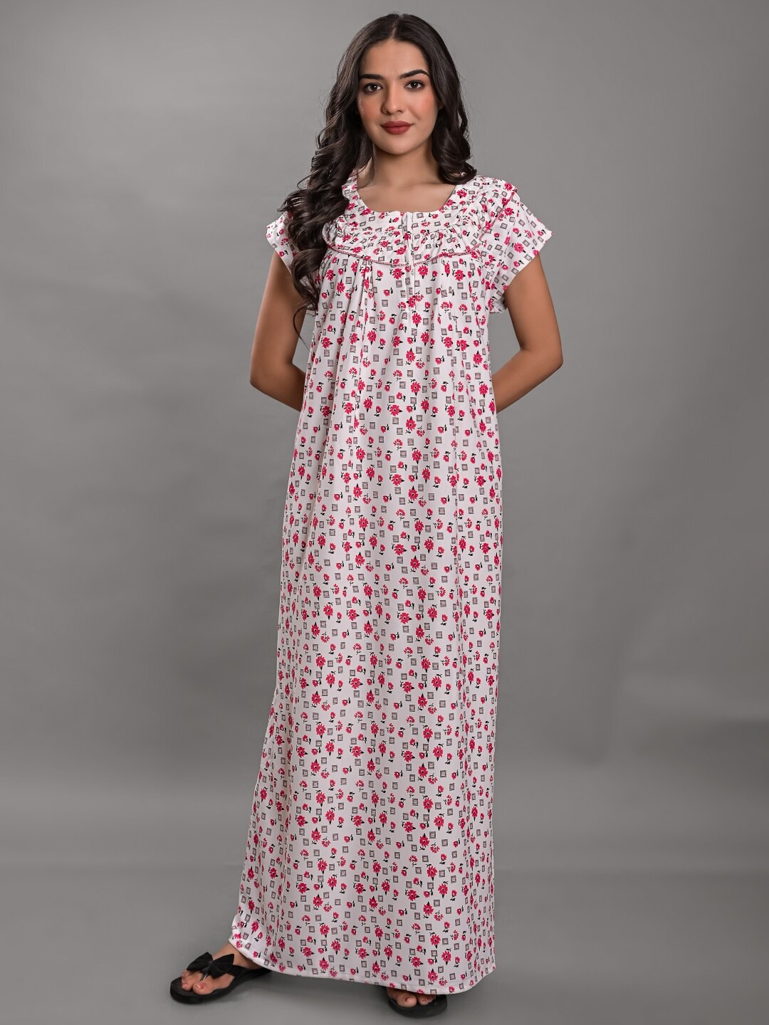 

Apratim Floral Printed Maxi Nightdress, White