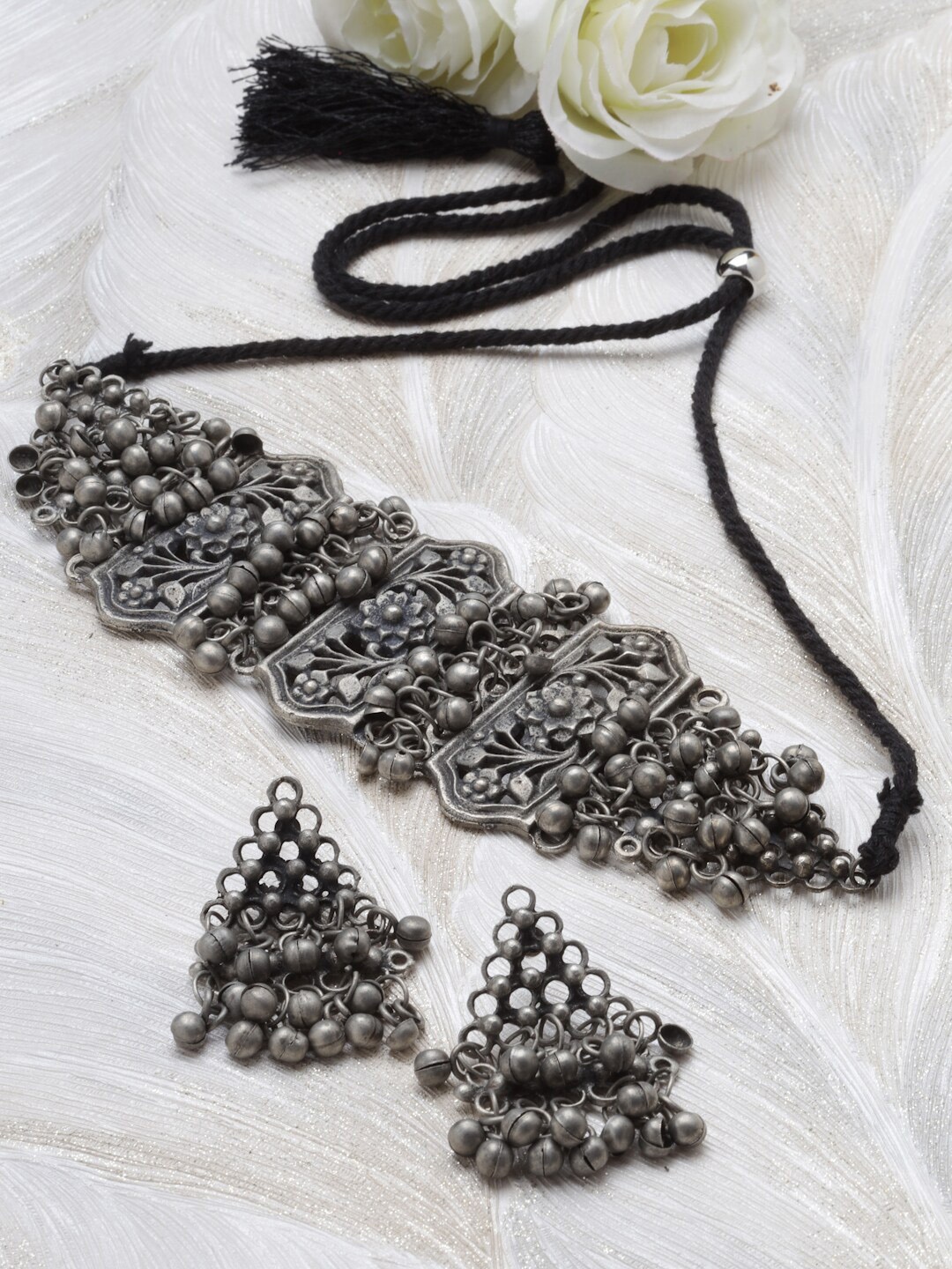 

Moedbuille Oxidised Silver-Plated Tribal Jewellery Set