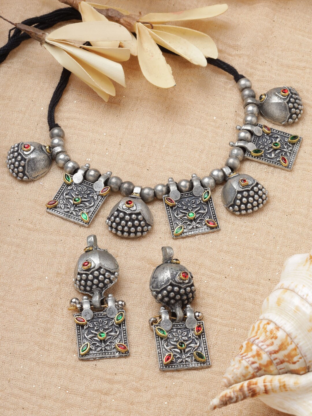 

Moedbuille Silver-Plated Crystal-Studded Antique Oxidised Jewellery Set