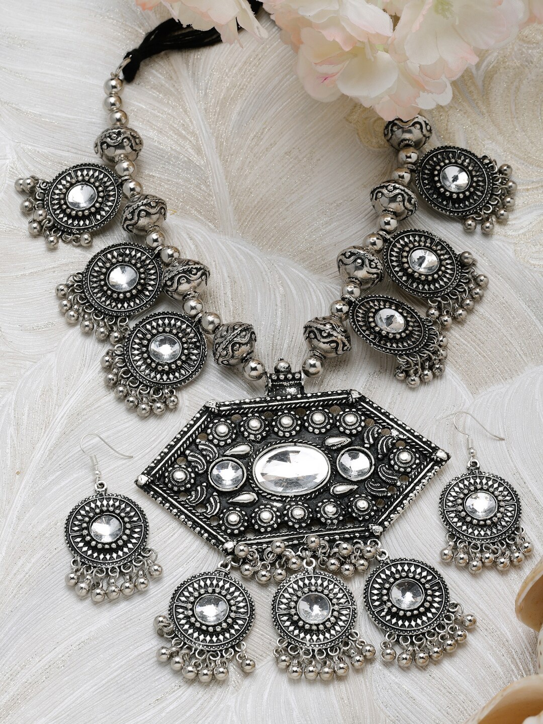 

Moedbuille Silver-Plated Crystal-Studded & Beads Jewellery Set