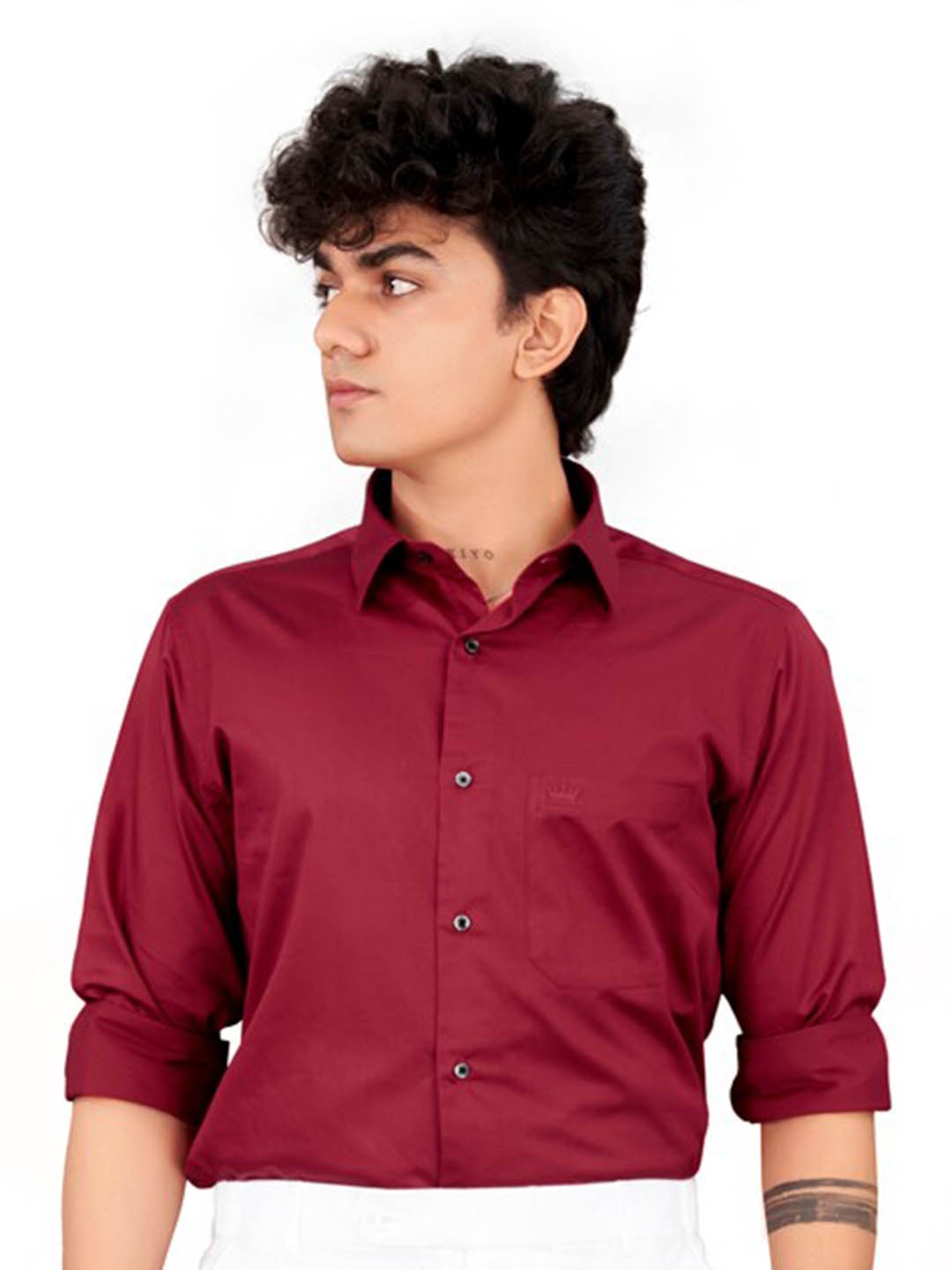 

FRENCH CROWN Spread Collar Standard Opaque Casual Shirt, Red
