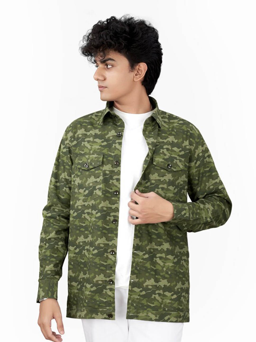 

FRENCH CROWN Standard Camouflage Printed Casual Shirt, Green
