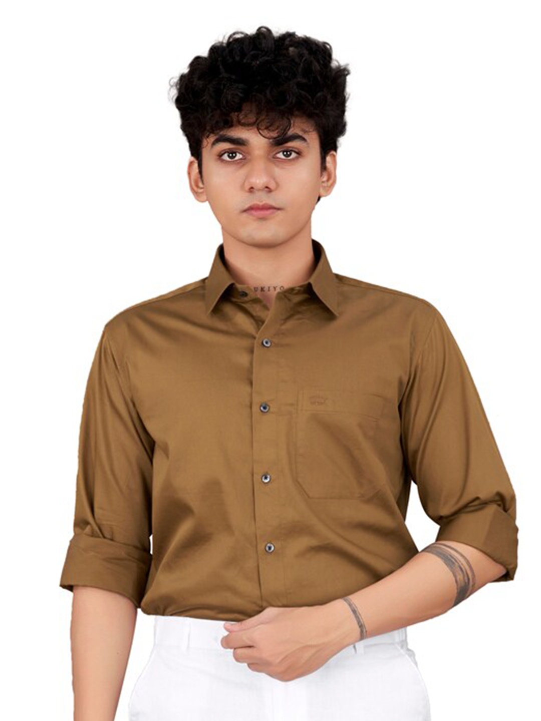 

FRENCH CROWN Spread Collar Standard Opaque Casual Shirt, Brown