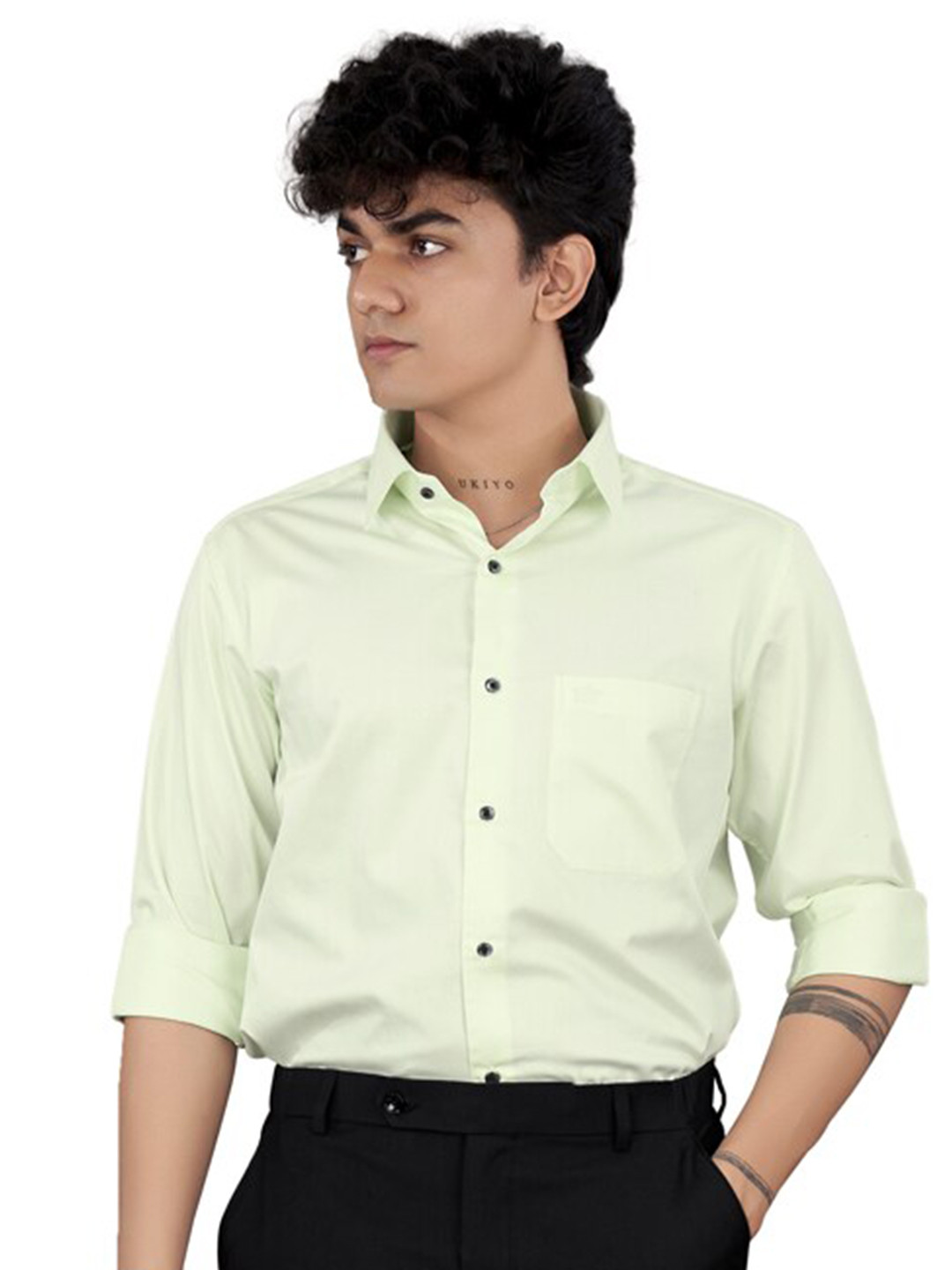 

FRENCH CROWN Standard Fit Spread Collar Cotton Formal Shirt, Green