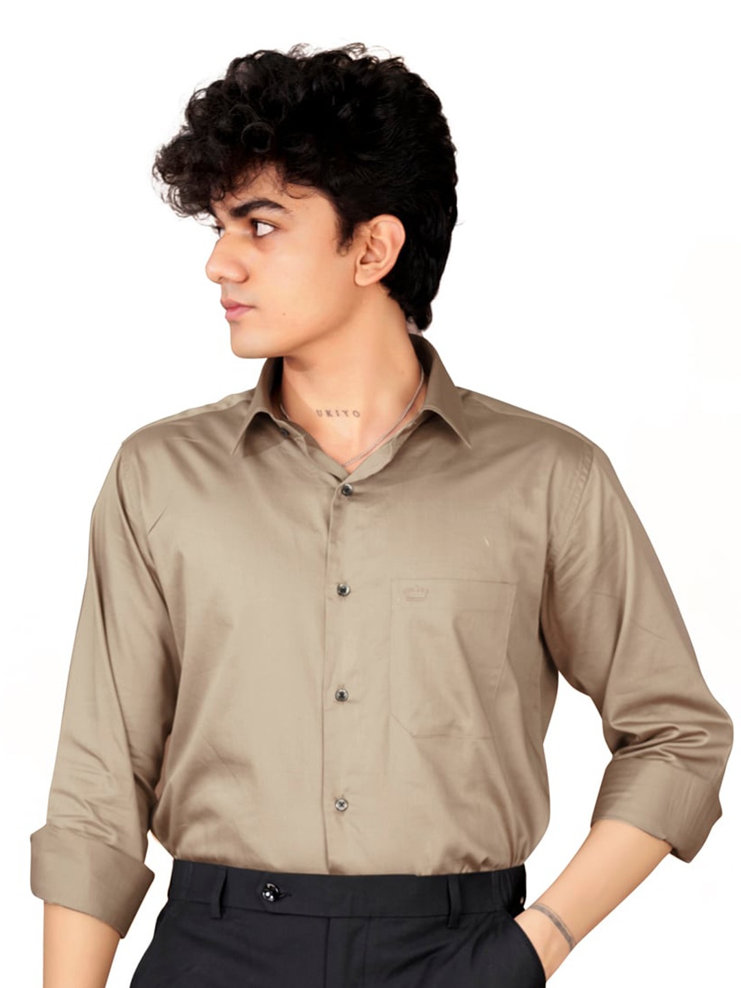 

FRENCH CROWN Spread Collar Standard Opaque Casual Shirt, Brown
