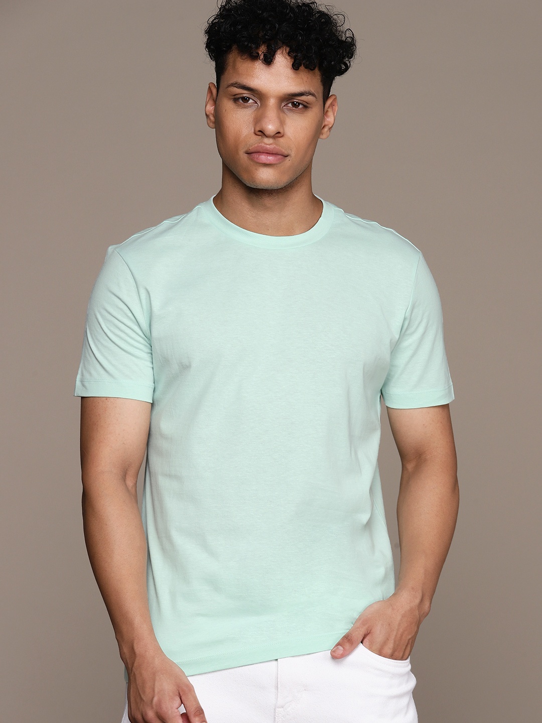 

MANGO MAN Solid Pure Cotton T-shirt, Green