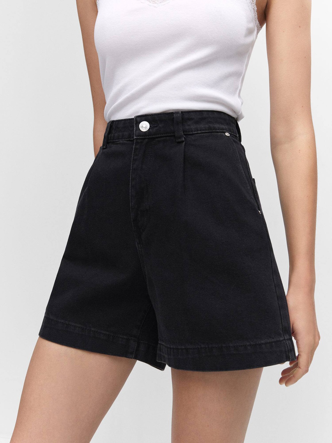 

MANGO Women High-Rise Slouchy Fit Pure Cotton Denim Shorts, Black