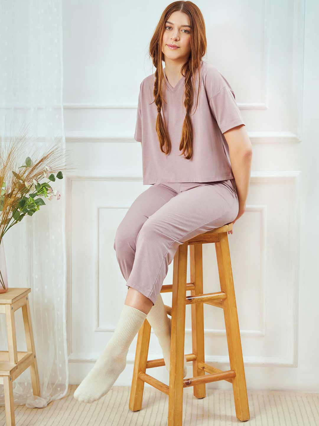 

NOBERO Drop-Shoulder T-Shirt With Capris, Mauve