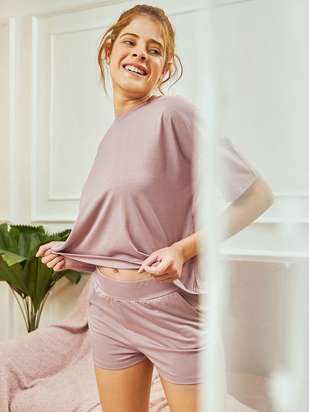

NOBERO Women Solid Short Set, Mauve