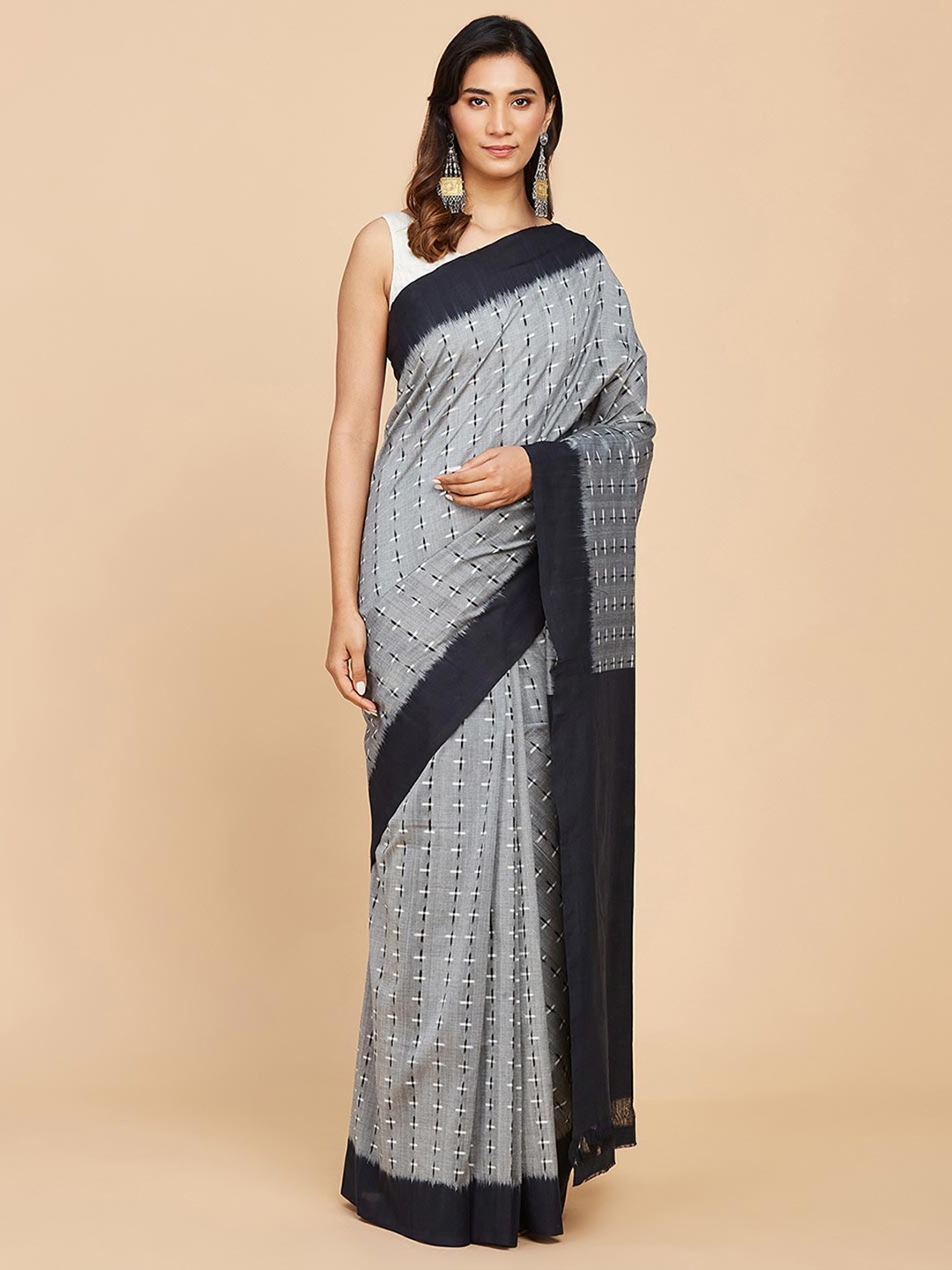 

Fabindia Geometric Printed Pure Cotton Saree, Grey