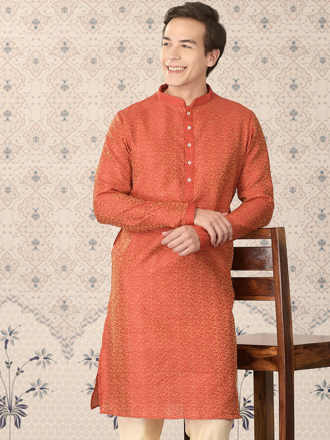 

Ode by House of Pataudi Red & Cream Coloured Ethnic Motif Woven Design Kurta With Churidar