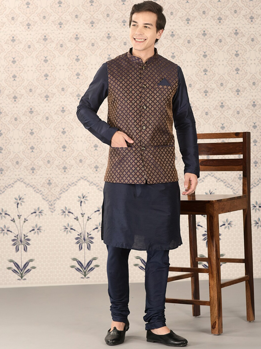 

Ode by House of Pataudi Navy Blue Mandarin Collar Kurta With Churidar & Nehru Jacket