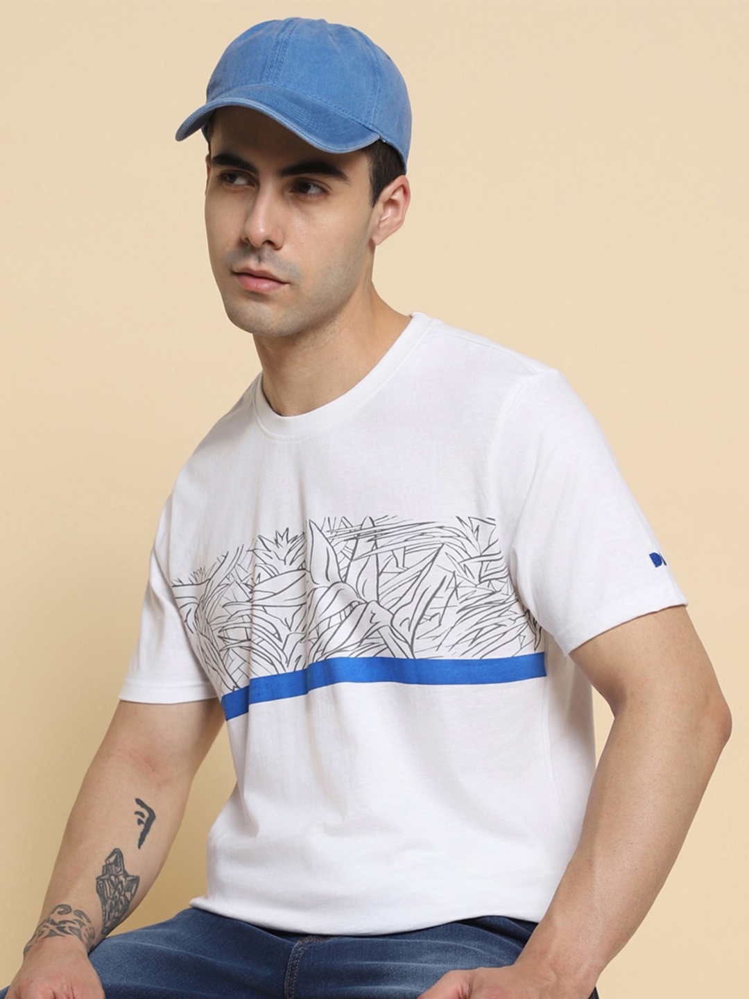 

Dennis Lingo Tropical Printed Slim Fit T-shirt, White