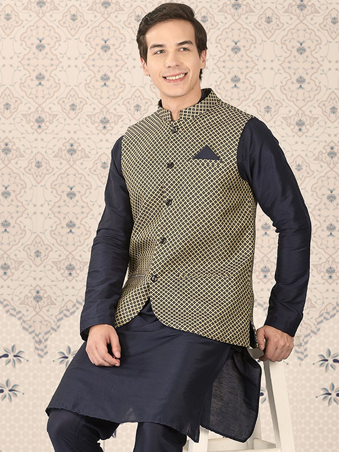 

Ode by House of Pataudi Navy Blue & Beige Geometric Woven Design Nehru Jacket