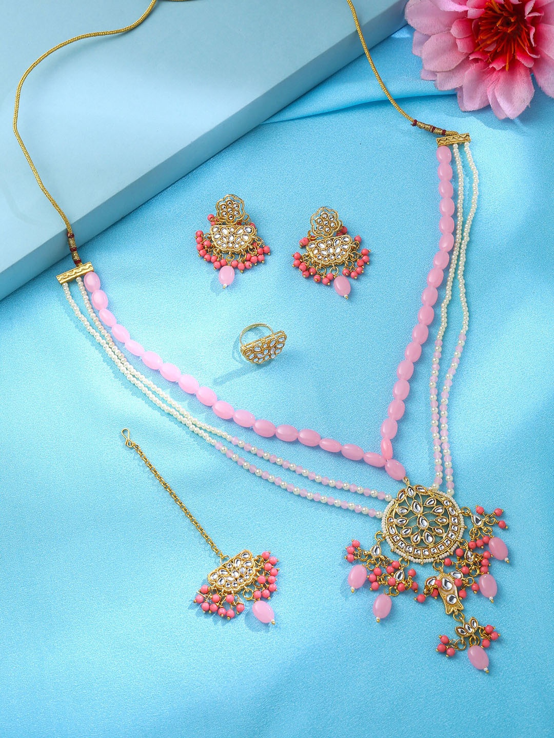 

Yellow Chimes Gold-Plated Kundan-Studded Jewellery Set With Maangtika & Finger Ring