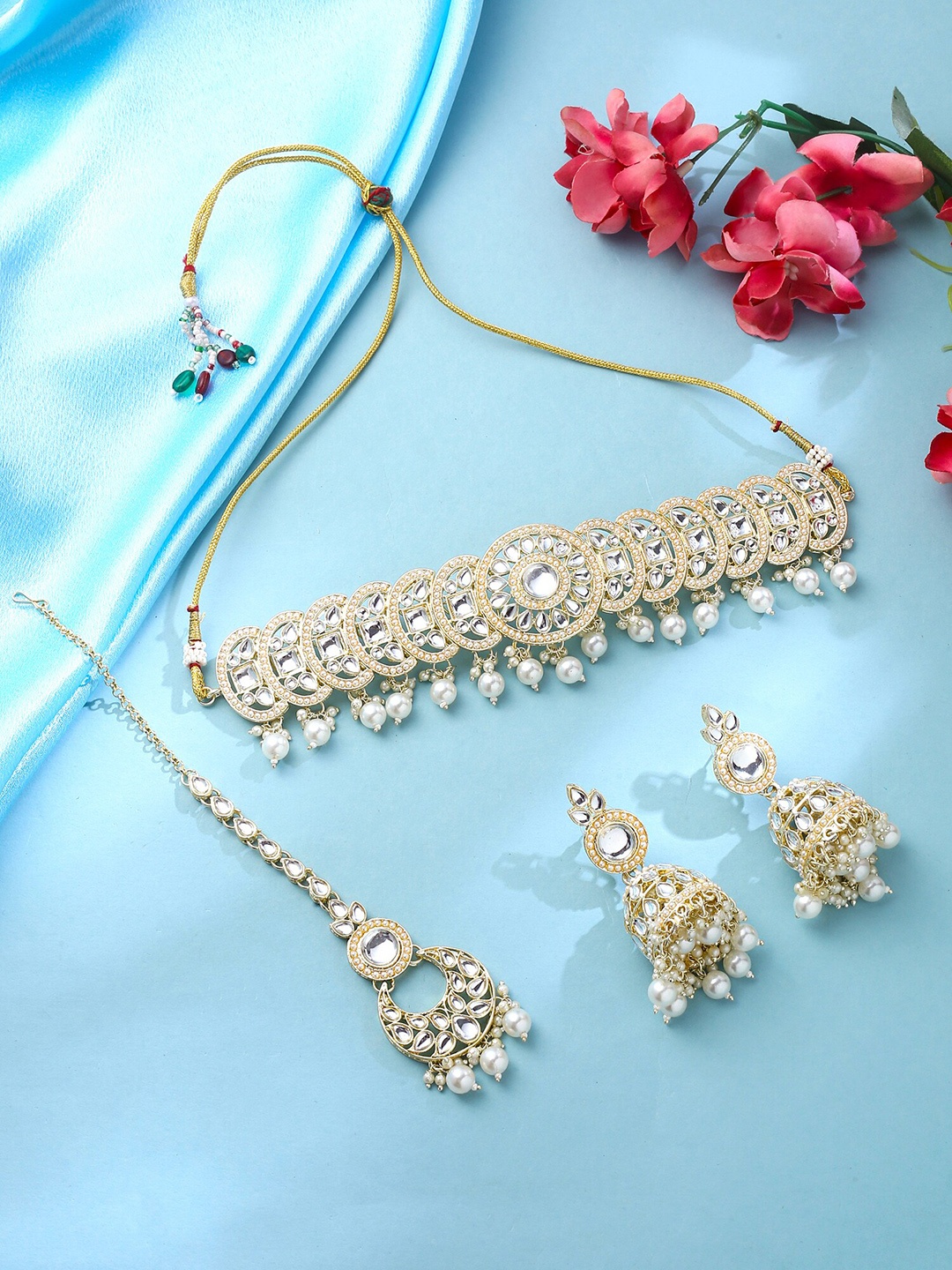 

Yellow Chimes Gold-Plated Kundan-Studded Jewellery Set