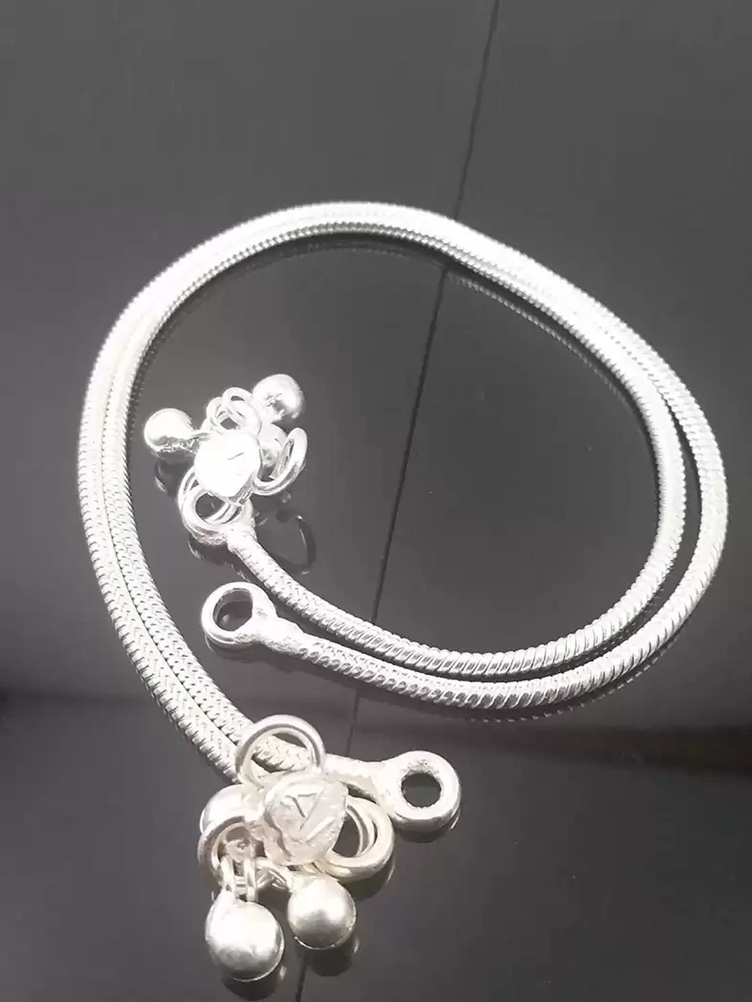 

RUHI COLLECTION Set Of 2 Silver-Plated Intricate Textured Anklets